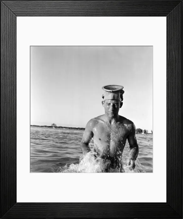 Framed Print : Stirling Moss getting fit by water skiing on the beach at Nassau Framed Print : Stirling Moss getting fit by water skiing on the beach at Nassau