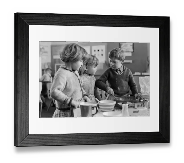 Framed Print : Pancake Making pictures. Five year old pupils from Gawthorpe Infants School, Ussett Framed Print : Pancake Making pictures. Five year old pupils from Gawthorpe Infants School, Ussett