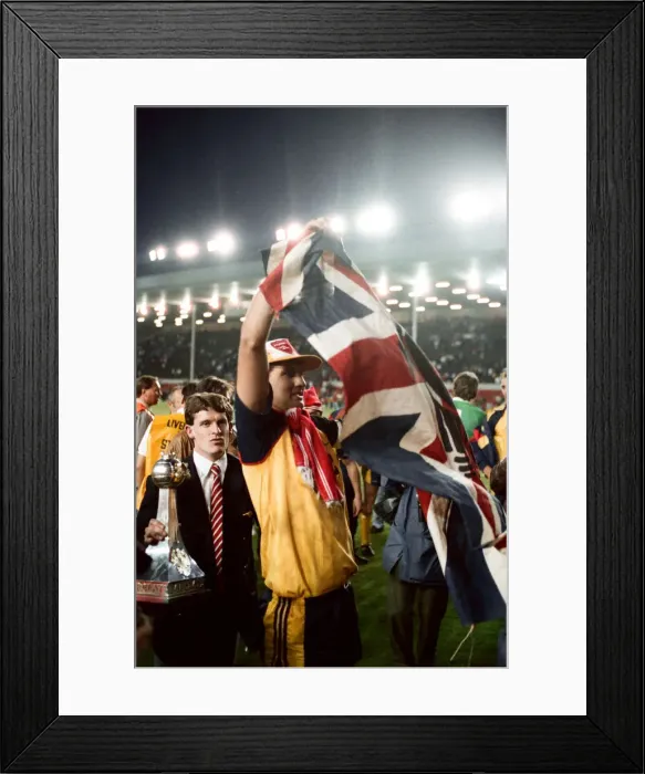 Framed Print : Liverpool 0 v 2 Arsenal, Division One League Title clincher at Anfield, Liverpool Framed Print : Liverpool 0 v 2 Arsenal, Division One League Title clincher at Anfield, Liverpool