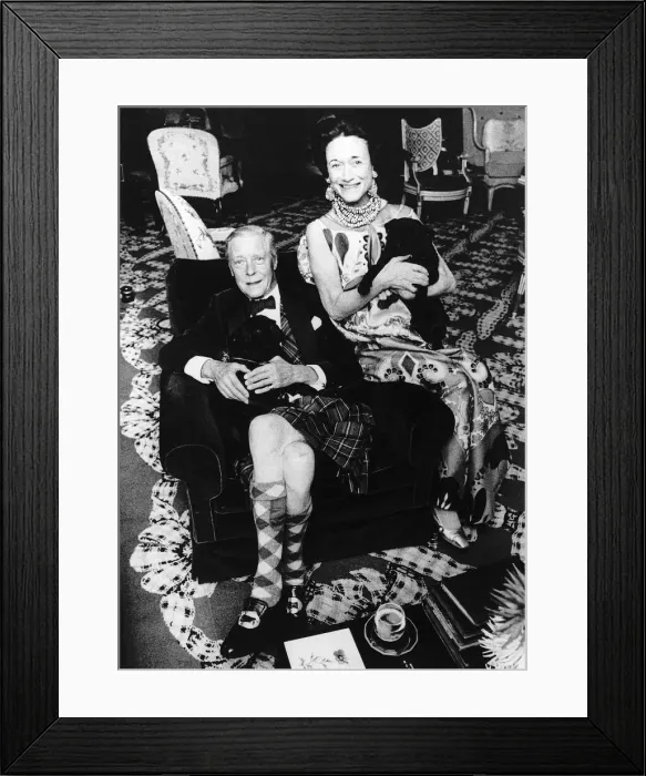 Framed Print : Duke & Duchess of Windsor at their home Dbase MSI Brochure Framed Print : Duke & Duchess of Windsor at their home Dbase MSI Brochure