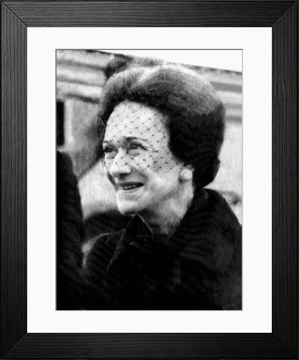 Framed Print : King Edward VIII - Abdicated 10 December 1936 then became the Duke of Windsor Framed Print : King Edward VIII - Abdicated 10 December 1936 then became the Duke of Windsor