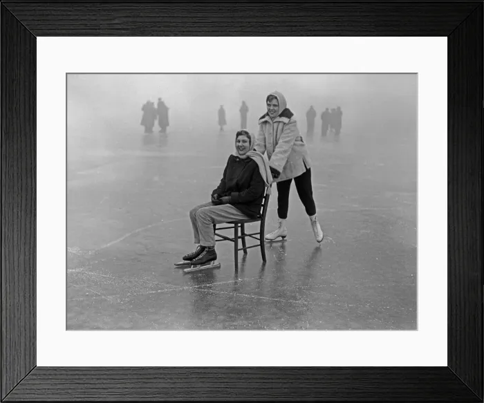 Framed Print : Skating at Mare Fen, Swavesey, Cambridgeshire, January 1959 Framed Print : Skating at Mare Fen, Swavesey, Cambridgeshire, January 1959