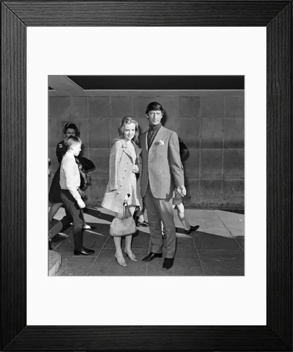 Framed Print : After a working holiday in Nice, Hayley Mills arrives back at London Airport today with Framed Print : After a working holiday in Nice, Hayley Mills arrives back at London Airport today with