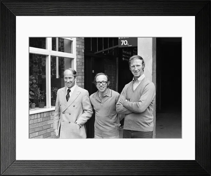 Framed Print : Nobby Stiles with Bobby and Jack Charlton, January 1973. For MEN Media Titles Framed Print : Nobby Stiles with Bobby and Jack Charlton, January 1973. For MEN Media Titles