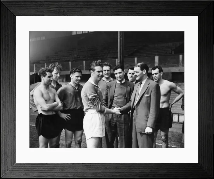 Framed Print : Liverpools new signing Fred Morris, former Mansfield right winger Framed Print : Liverpools new signing Fred Morris, former Mansfield right winger