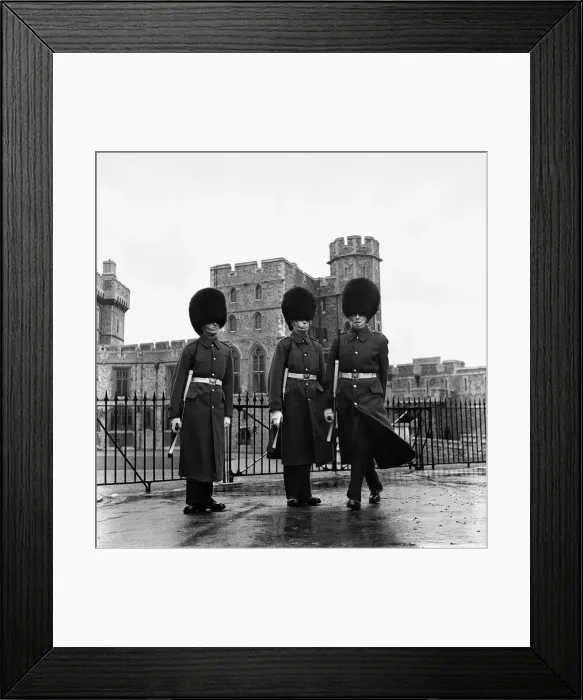 Framed Print : Guards at Windsor Castle, Berkshire. 2nd November 1962 Framed Print : Guards at Windsor Castle, Berkshire. 2nd November 1962