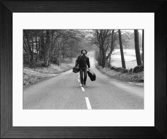 Framed Print : Billy Connolly, traveling in the North West of England, as part of his 64 date Big Wee Framed Print : Billy Connolly, traveling in the North West of England, as part of his 64 date Big Wee