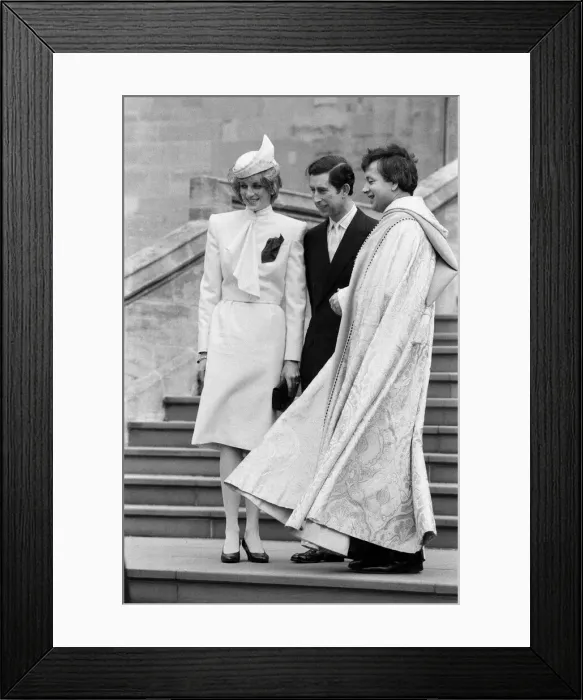 Framed Print : The Royal family pictured at St Georges Chapel, Windsor, after the Church service Framed Print : The Royal family pictured at St Georges Chapel, Windsor, after the Church service