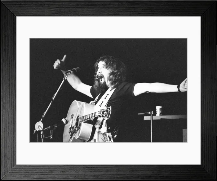 Framed Print : Billy Connolly in concert, performing on stage at Durham University, Durham Framed Print : Billy Connolly in concert, performing on stage at Durham University, Durham