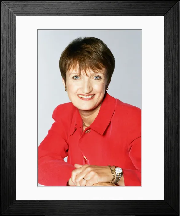 Framed Print : Women Labour MP s. Pictured is Tessa Jowell. 20th September 1996 Framed Print : Women Labour MP s. Pictured is Tessa Jowell. 20th September 1996