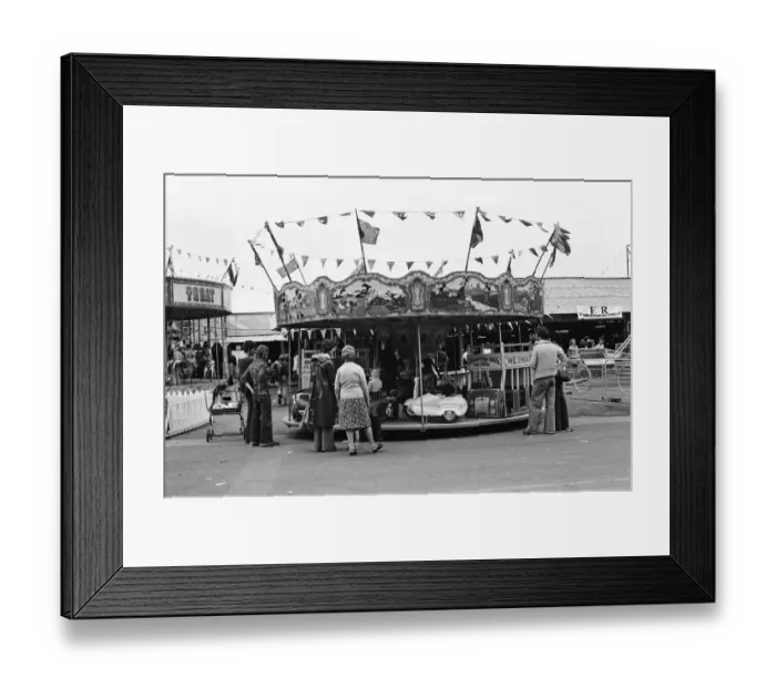 Framed Print : Scenes at Weymouth Fairground, Dorset. 14th July 1977