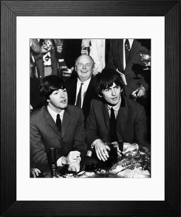 Framed Print : The Beatles hold a press conference at Speke Airport, Liverpool as they arrive in Framed Print : The Beatles hold a press conference at Speke Airport, Liverpool as they arrive in