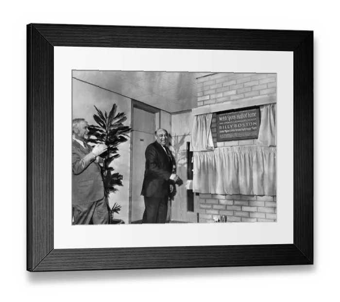 Framed Print : Legendary Wigan Warriors rugby league player Billy Boston smiles unveils a plaque named Framed Print : Legendary Wigan Warriors rugby league player Billy Boston smiles unveils a plaque named