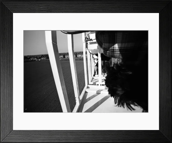Framed Print : Britains first Super-Loop can be seen at Hayes fairground, Middlesex