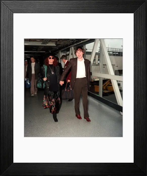 Framed Print : Andrew Lloyd Webber composer songwriter with his wife Sarah Brightman singer at Heathrow Framed Print : Andrew Lloyd Webber composer songwriter with his wife Sarah Brightman singer at Heathrow
