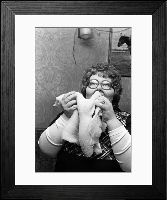 Framed Print : Mrs Kathleen Blackburn of Cowling, Yorkshire, is pictured as she prepares to tackle Framed Print : Mrs Kathleen Blackburn of Cowling, Yorkshire, is pictured as she prepares to tackle