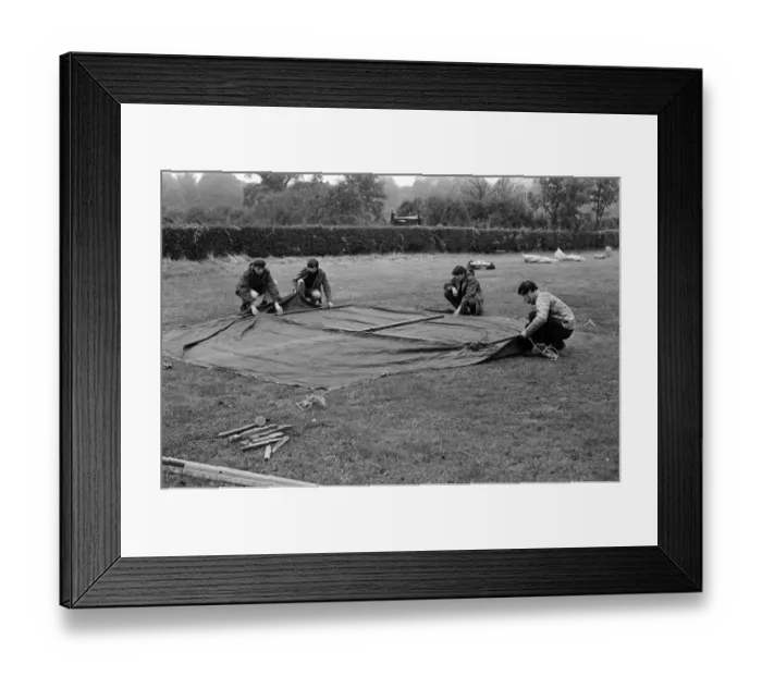 Framed Print : Pupils from the Blue Coat Church of England School, Coventry, on an outdoor expedition