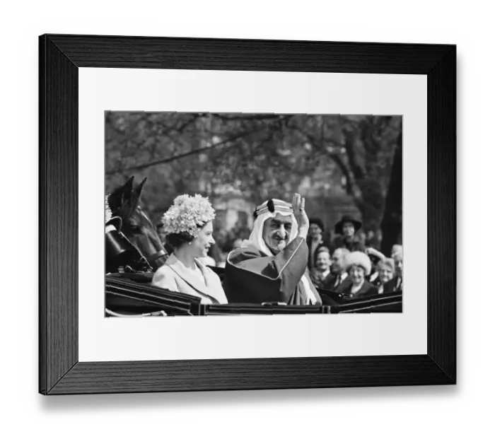 Framed Print : King Faisal of Saudi Arabia, State Visit to London, May 1967 Framed Print : King Faisal of Saudi Arabia, State Visit to London, May 1967