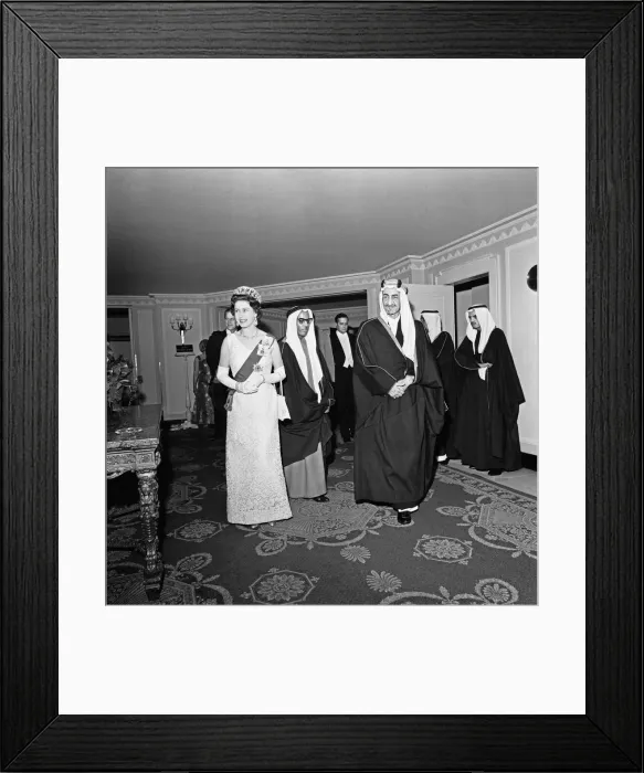 Framed Print : King Faisal of Saudi Arabia, State Visit to London, May 1967 Framed Print : King Faisal of Saudi Arabia, State Visit to London, May 1967