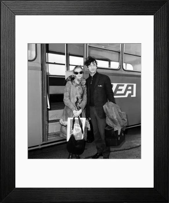 Framed Print : Hayley Mills and Roy Boulting arrive at Heathrow Airport from Paris. 25th January 1971