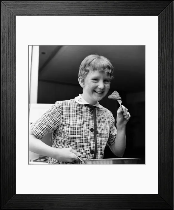 Framed Print : 12-year-old Helen Dalzell from Halifax wrote to a TV programme with an idea for making Framed Print : 12-year-old Helen Dalzell from Halifax wrote to a TV programme with an idea for making