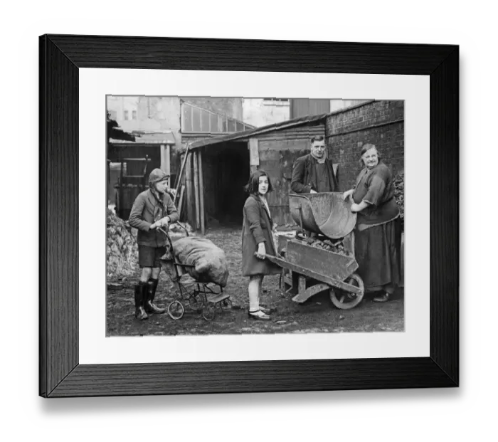 Framed Print : Children collecting their coal ration from a coal merchant near Birmingham City centre Framed Print : Children collecting their coal ration from a coal merchant near Birmingham City centre