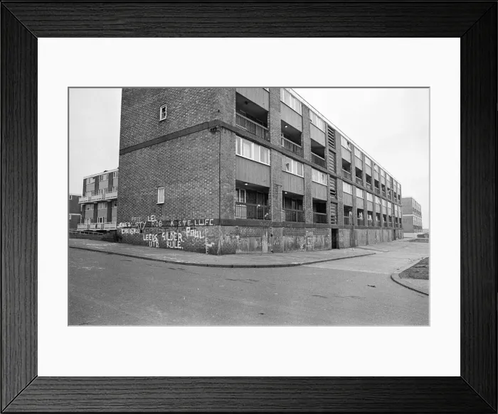 Framed Print : Housing conditions in St Hilda s, Middlesbrough. 1977 Framed Print : Housing conditions in St Hilda s, Middlesbrough. 1977