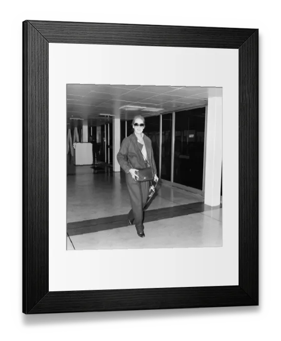 Framed Print : Meryl Streep pictured at London Airport. 17th October 1981