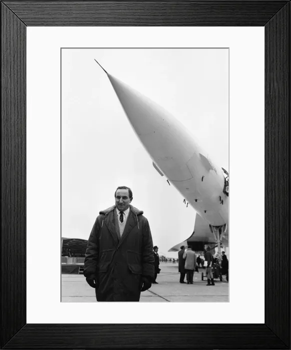 Framed Print : Concorde, prototype 001 makes its first official public appearance as it is unveiled Framed Print : Concorde, prototype 001 makes its first official public appearance as it is unveiled