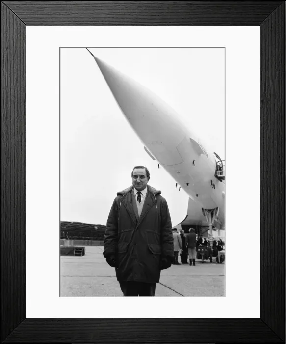 Framed Print : Concorde, prototype 001 makes its first official public appearance as it is unveiled Framed Print : Concorde, prototype 001 makes its first official public appearance as it is unveiled