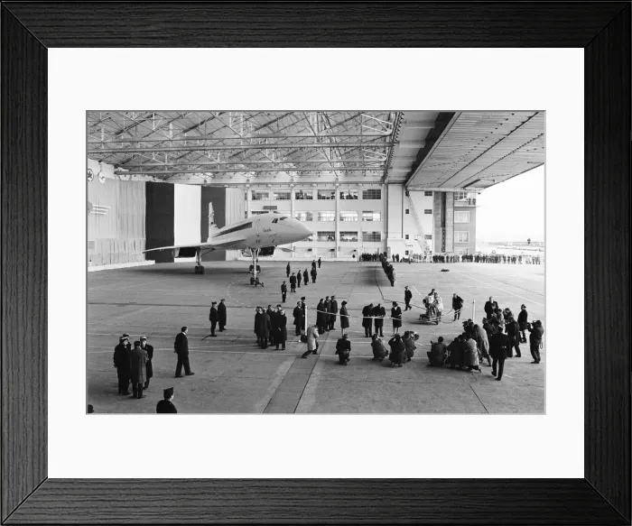 Framed Print : Concorde, prototype 001 makes its first official public appearance as it is unveiled Framed Print : Concorde, prototype 001 makes its first official public appearance as it is unveiled
