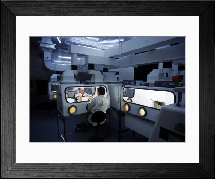 Framed Print : CENTRE FOR APPLIED MICROBIOLOGY AND RESEARCH near Porton Down Research Centre