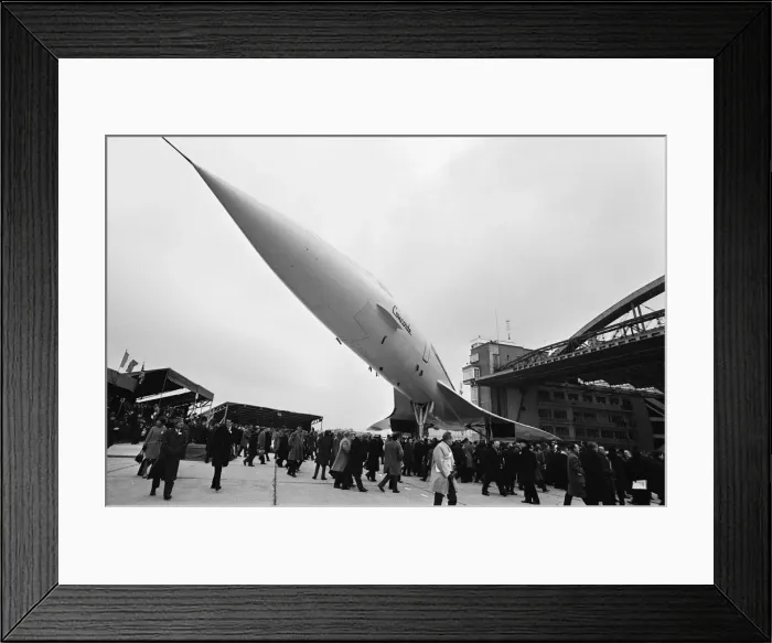 Framed Print : Concorde, prototype 001 makes its first official public appearance as it is unveiled Framed Print : Concorde, prototype 001 makes its first official public appearance as it is unveiled