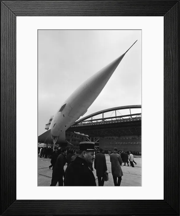 Framed Print : Concorde, prototype 001 makes its first official public appearance as it is unveiled Framed Print : Concorde, prototype 001 makes its first official public appearance as it is unveiled
