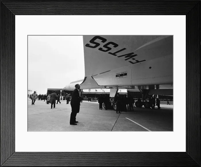 Framed Print : Concorde, prototype 001 makes its first official public appearance as it is unveiled Framed Print : Concorde, prototype 001 makes its first official public appearance as it is unveiled