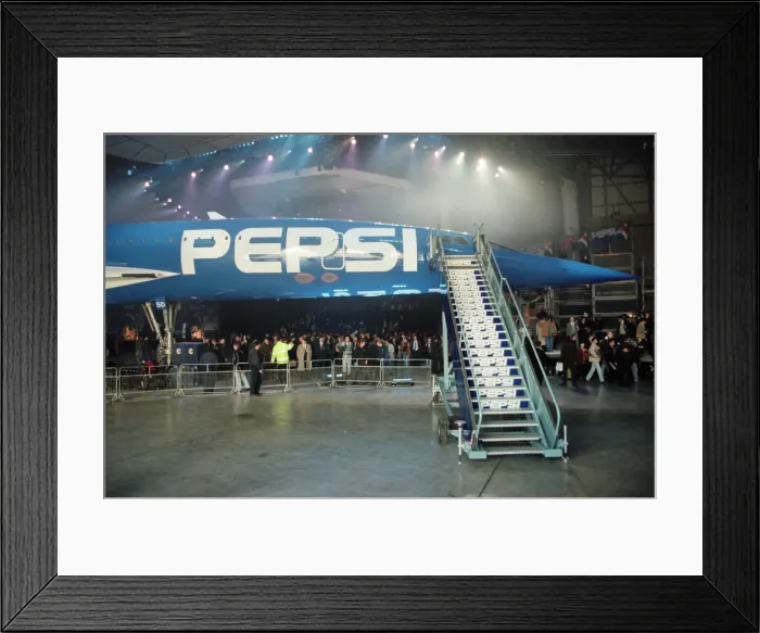 Framed Print : Pepsi launch its new blue can. Air France paint one of its Concorde
