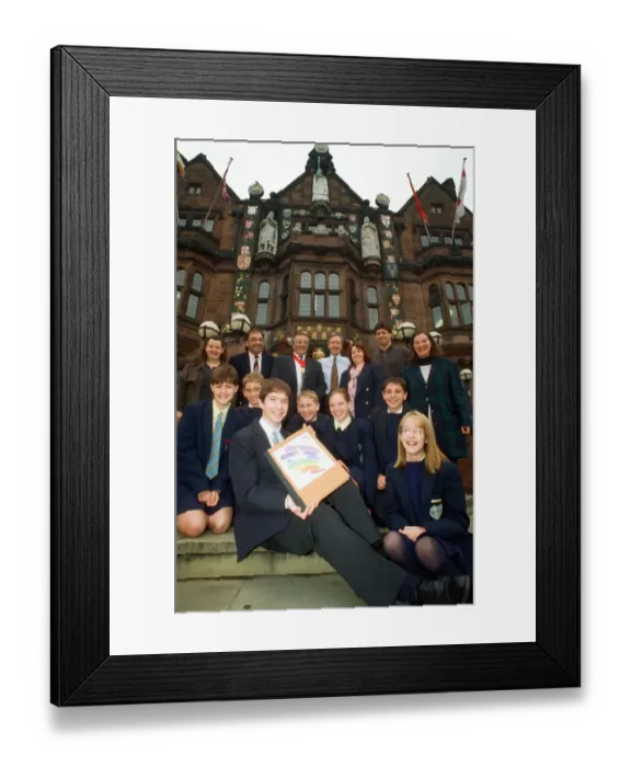 Framed Print : Pupils from Coventry Blue Coat Church of England School sign a peace treaty with pupils Framed Print : Pupils from Coventry Blue Coat Church of England School sign a peace treaty with pupils
