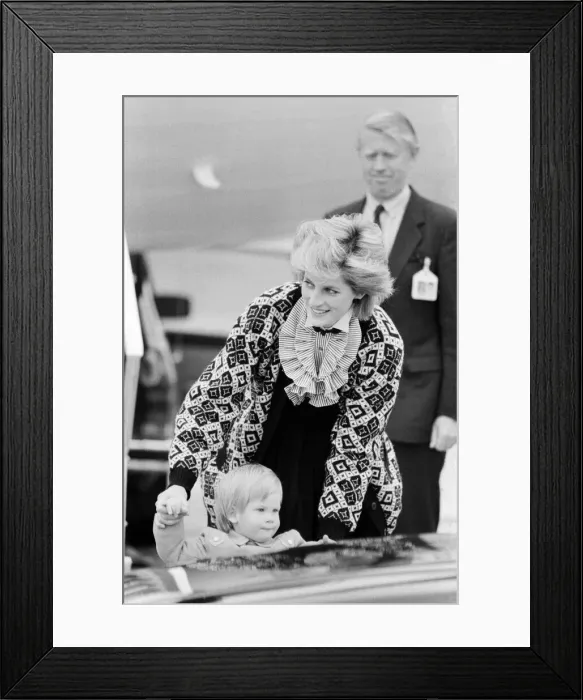 Framed Print : Prince Harry and his mother Princess Diana, arrive at Heathrow Airport, London Framed Print : Prince Harry and his mother Princess Diana, arrive at Heathrow Airport, London