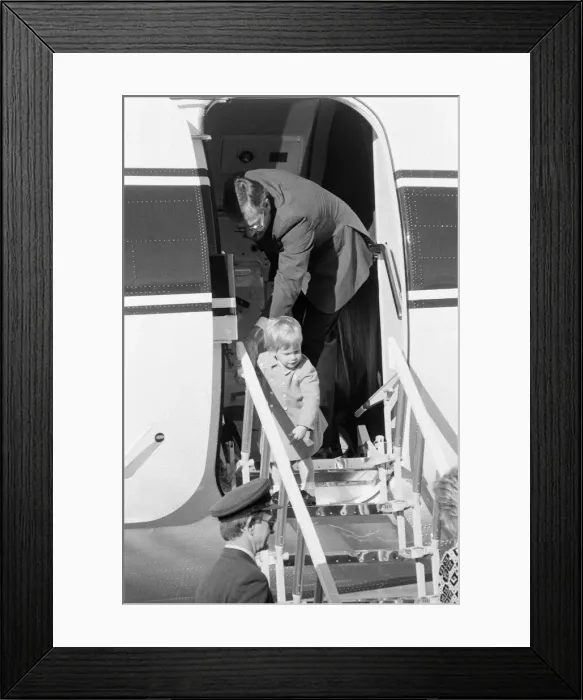 Framed Print : Prince Harry and his mother Princess Diana, arrive at Heathrow Airport, London Framed Print : Prince Harry and his mother Princess Diana, arrive at Heathrow Airport, London