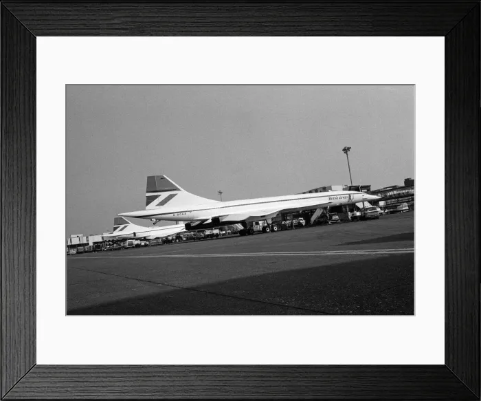 Framed Print : Concorde at London Airport. 24th May 1976 Framed Print : Concorde at London Airport. 24th May 1976