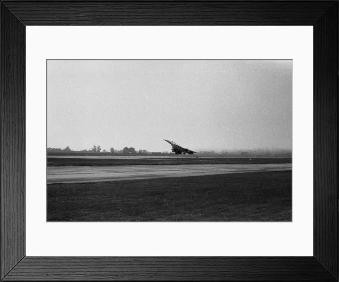 Framed Print : Prime Minster Edward Heath flies Concorde. 19th May 1972 Framed Print : Prime Minster Edward Heath flies Concorde. 19th May 1972