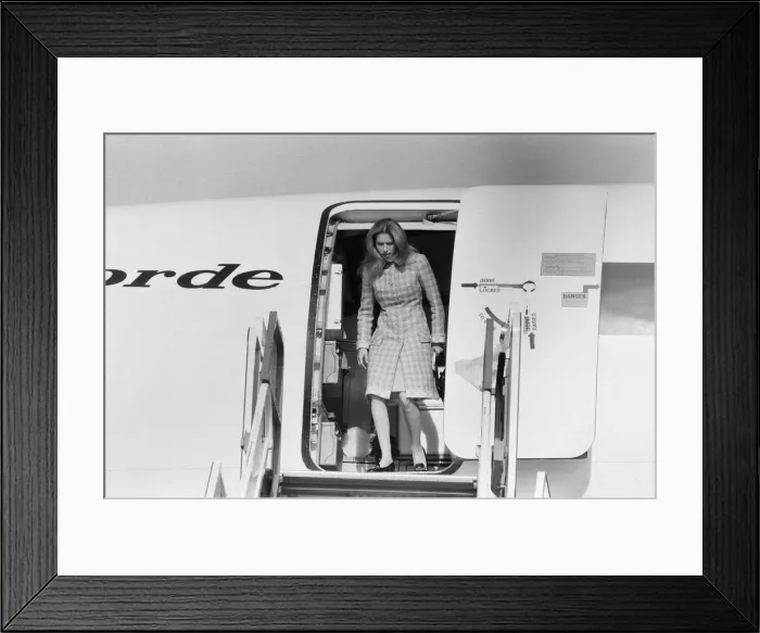 Framed Print : Test flight of the British built Concorde prototype 002 over the Bay of Biscay Framed Print : Test flight of the British built Concorde prototype 002 over the Bay of Biscay