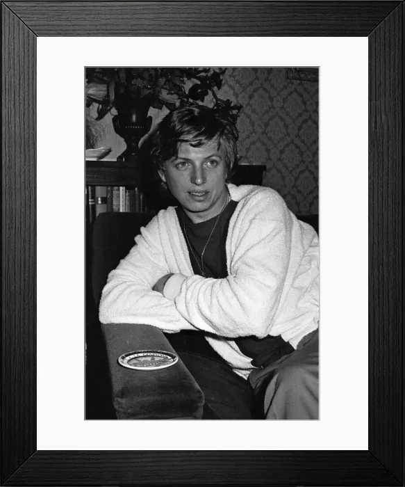 Framed Print : Singer and Actor Tommy Steele at home. 10th May 1969 Framed Print : Singer and Actor Tommy Steele at home. 10th May 1969