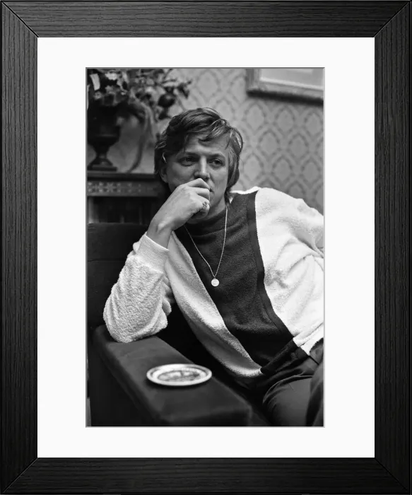 Framed Print : Singer and Actor Tommy Steele at home. 10th May 1969 Framed Print : Singer and Actor Tommy Steele at home. 10th May 1969