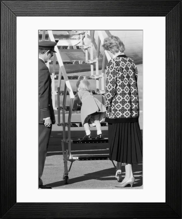 Framed Print : Prince Harry and his mother Princess Diana, arrive at Heathrow Airport, London Framed Print : Prince Harry and his mother Princess Diana, arrive at Heathrow Airport, London
