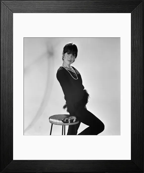 Framed Print : Studio Portraits of Una Stubbs, who will dance in the Wayne Framed Print : Studio Portraits of Una Stubbs, who will dance in the Wayne