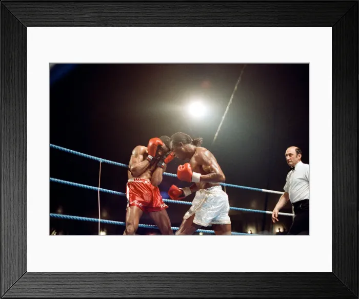 Framed Print : Michael Watson vs Nigel Benn for the British Commonwealth middleweight title Framed Print : Michael Watson vs Nigel Benn for the British Commonwealth middleweight title