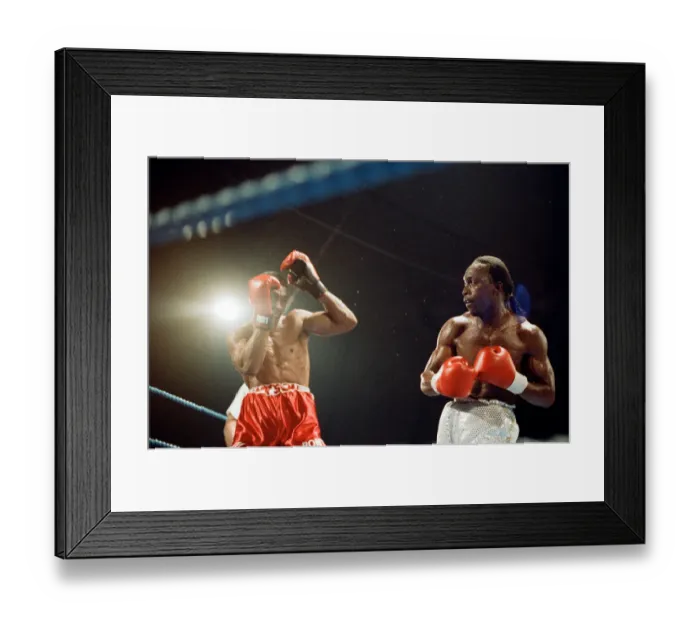 Framed Print : Michael Watson vs Nigel Benn for the British Commonwealth middleweight title Framed Print : Michael Watson vs Nigel Benn for the British Commonwealth middleweight title