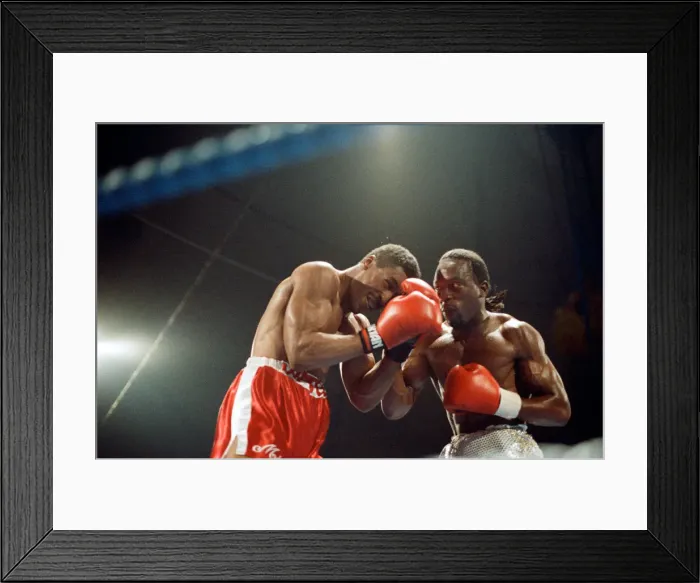 Framed Print : Michael Watson vs Nigel Benn for the British Commonwealth middleweight title Framed Print : Michael Watson vs Nigel Benn for the British Commonwealth middleweight title