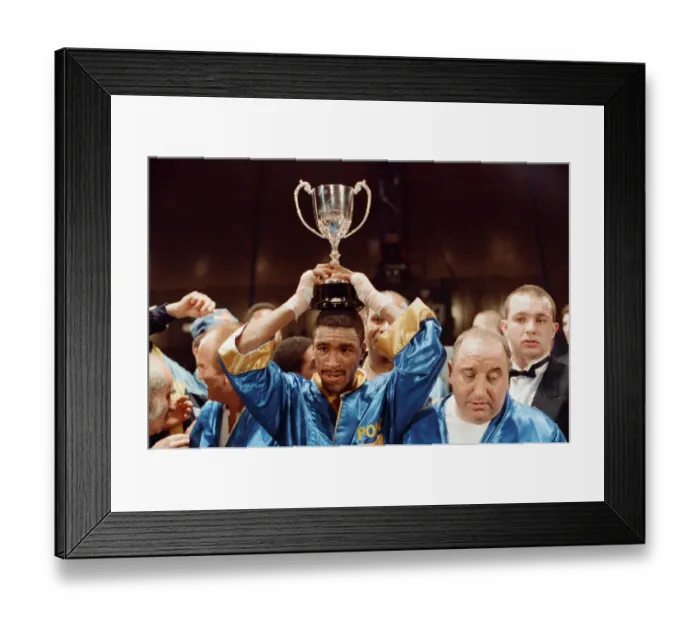 Framed Print : Michael Watson vs Nigel Benn for the British Commonwealth middleweight title Framed Print : Michael Watson vs Nigel Benn for the British Commonwealth middleweight title
